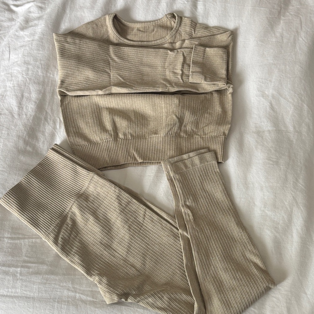 BUNDLE FOR DISCOUNT- Beige Ribbed workout Set
